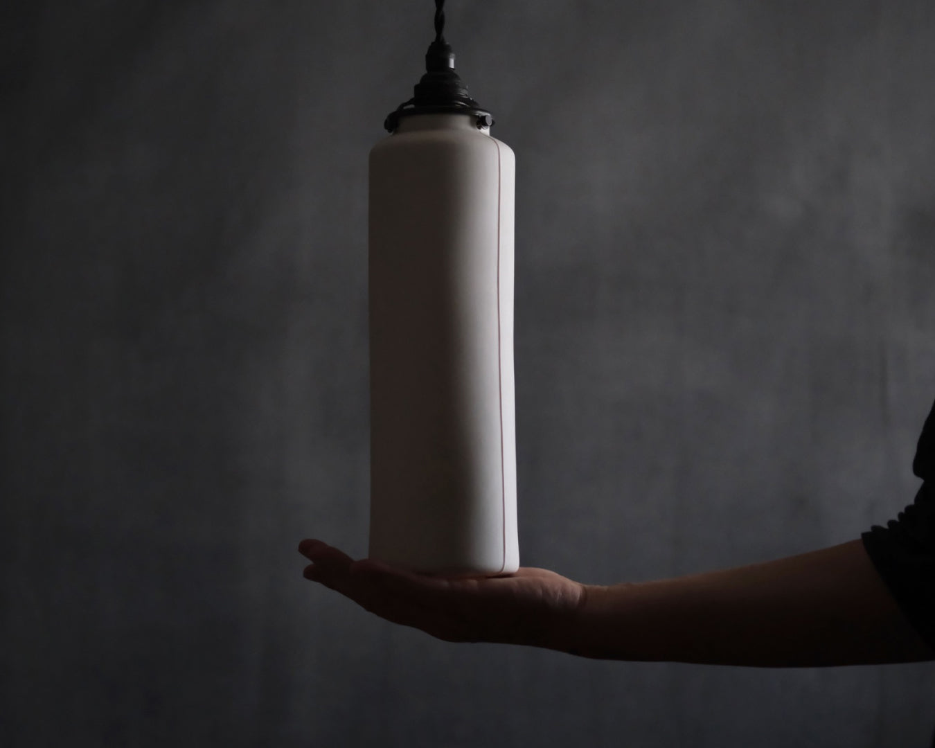 Porcelain Pendant - Beam M (Open)