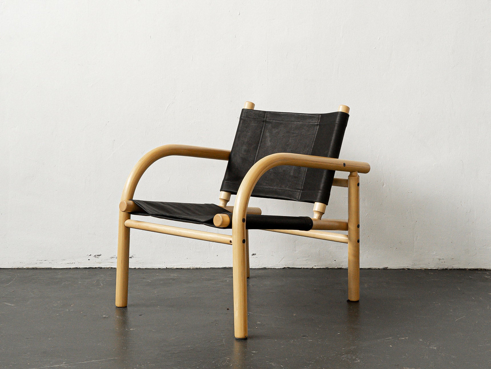 Vintage Artek 411 Lounge Chair