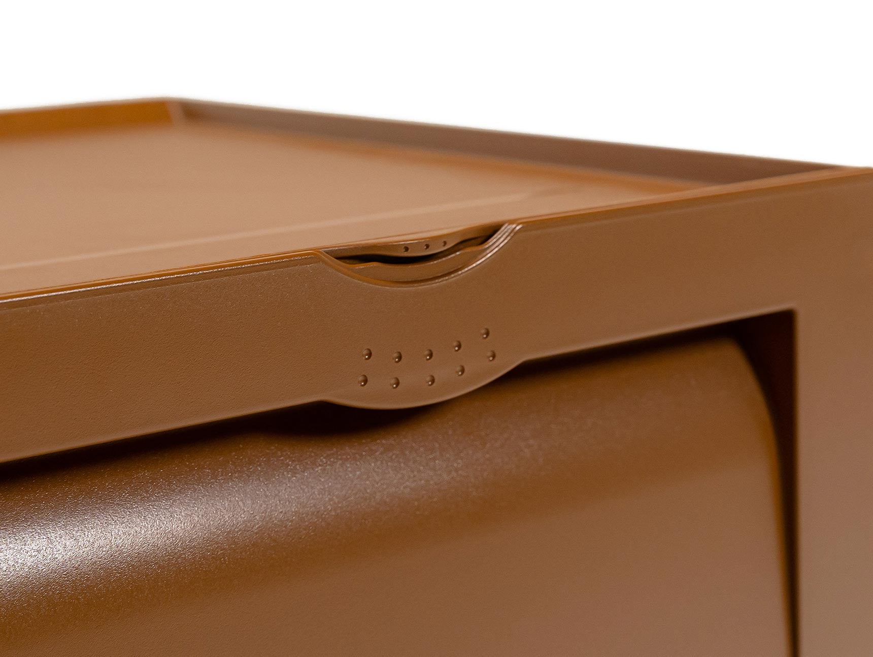 Tupperware Super Chest Wide – Brown