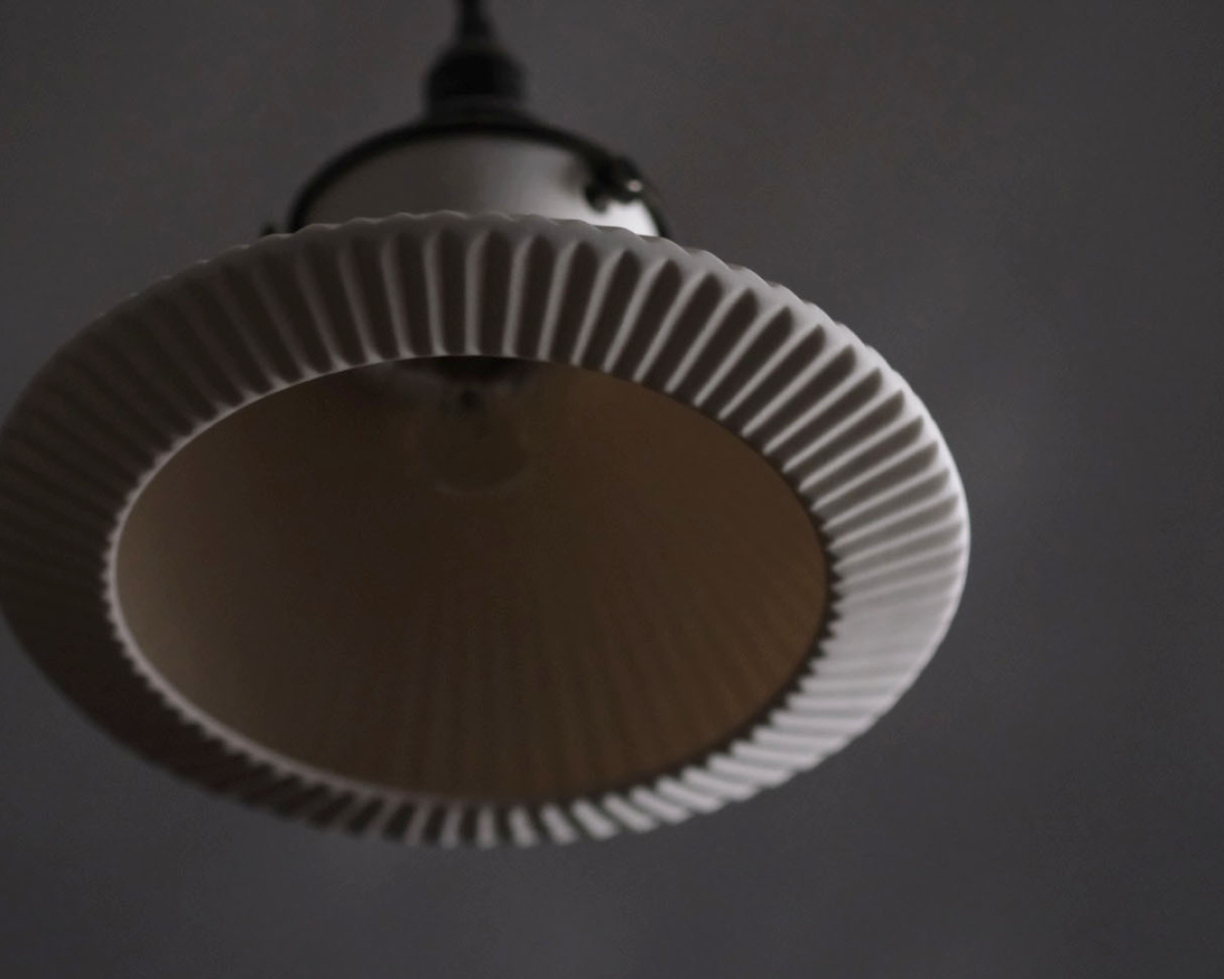 Porcelain Pendant - Accordian S (Open)