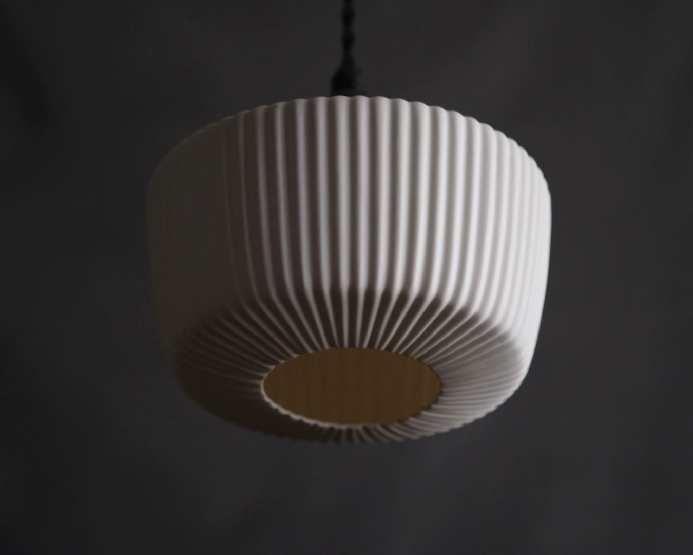 Porcelain Pendant - Arc L (Open)