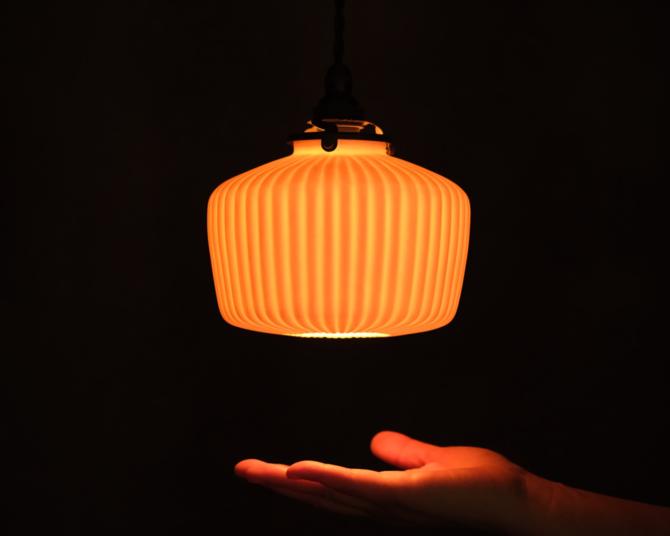 Porcelain Pendant - Arc M (Open)