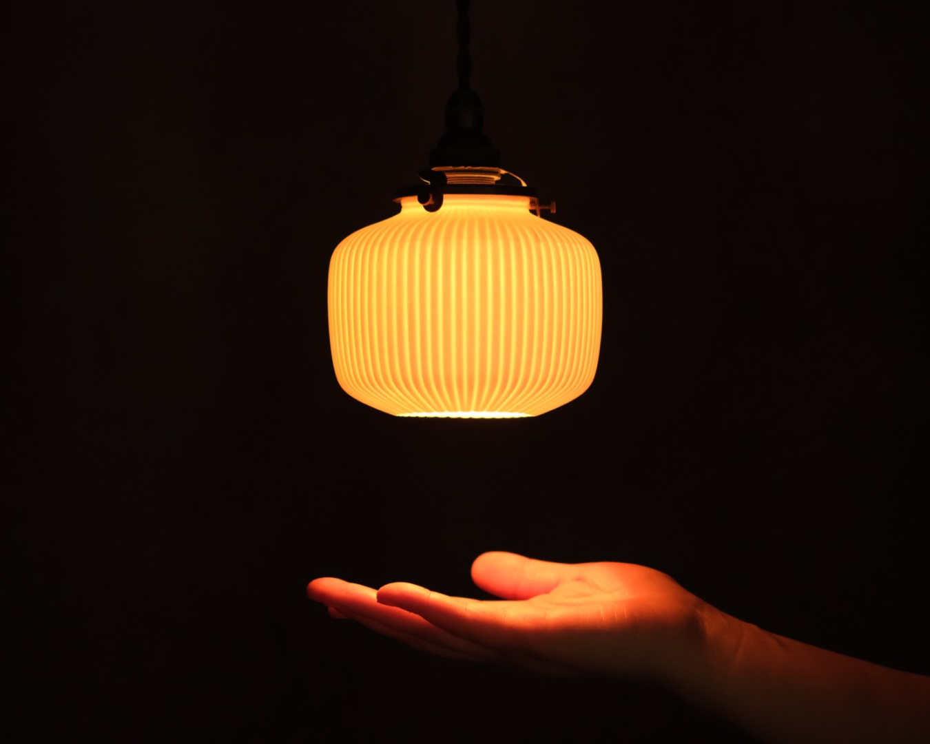 Porcelain Pendant - Arc S (Open)