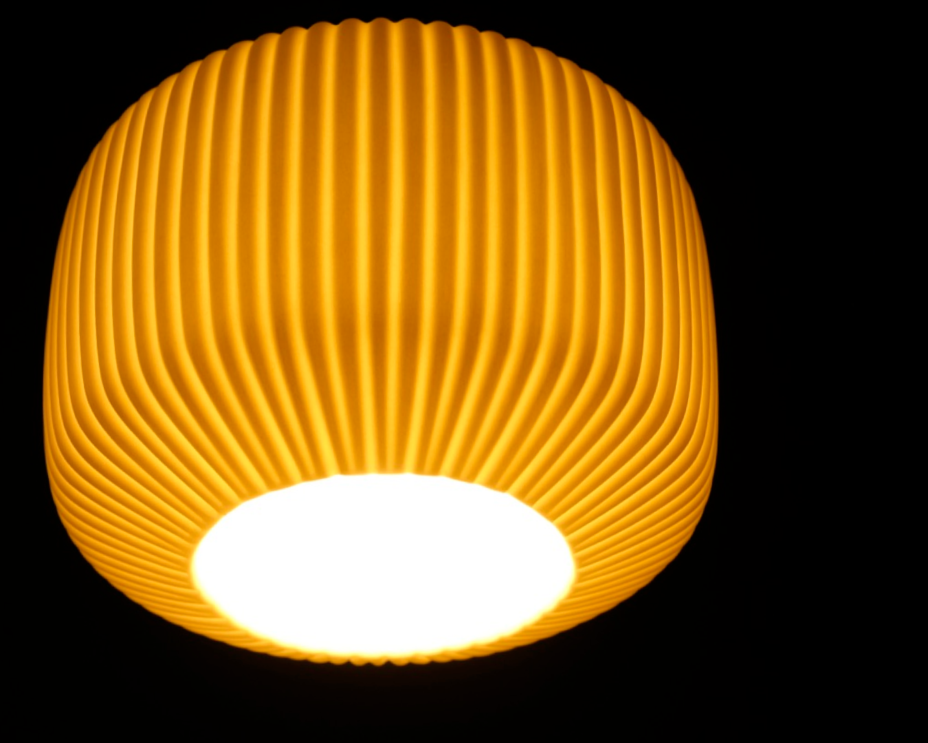 Porcelain Pendant - Arc S (Open)