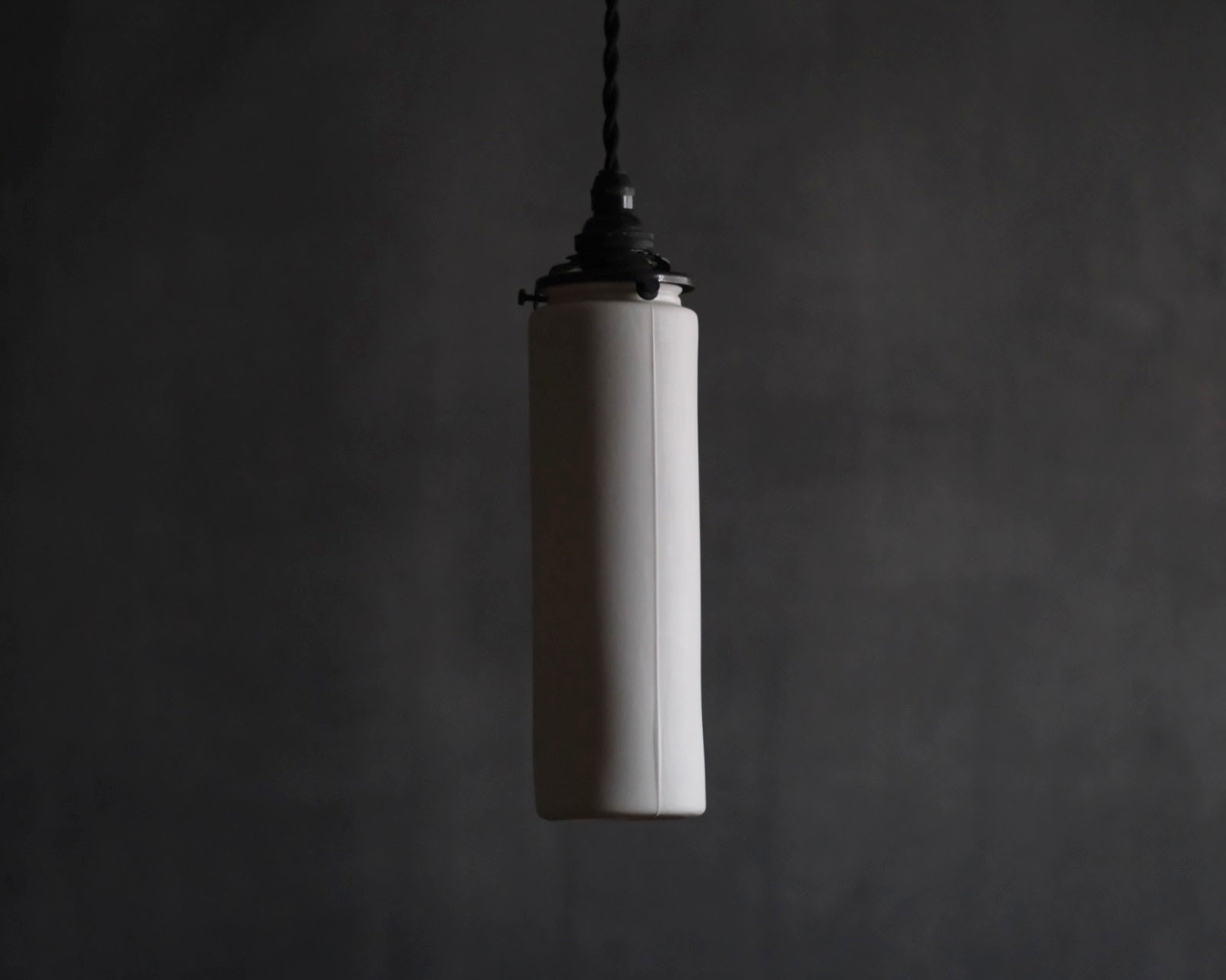 Porcelain Pendant - Beam S (Open)