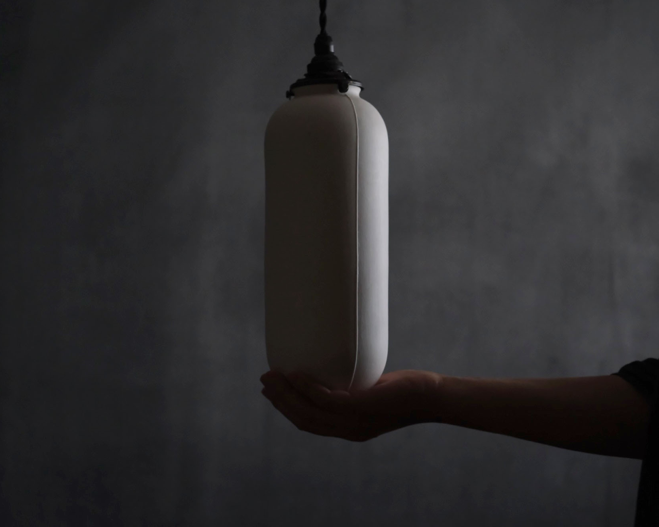 Porcelain Pendant - Capsule Slim L