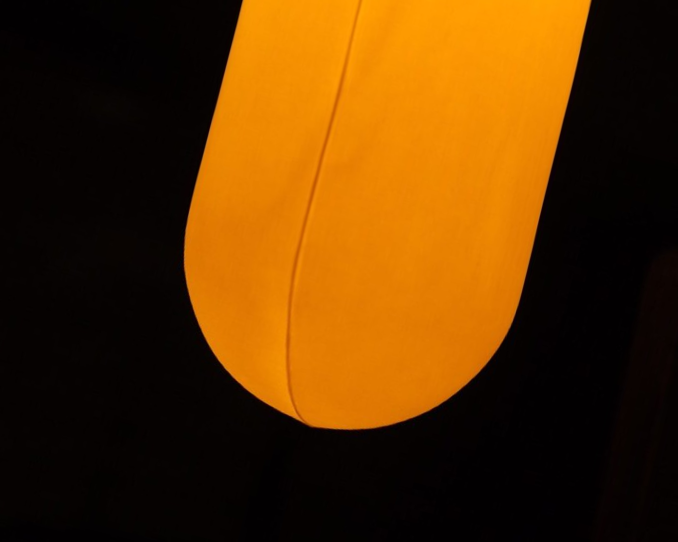 Porcelain Pendant - Capsule Slim L