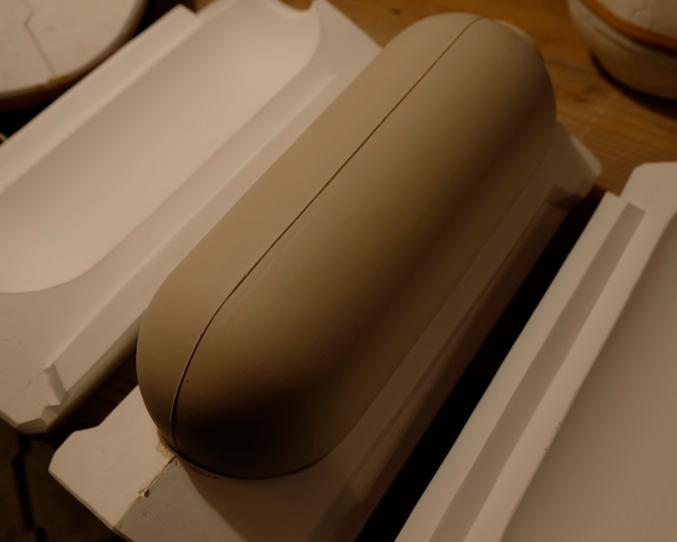 Porcelain Pendant - Capsule Slim L