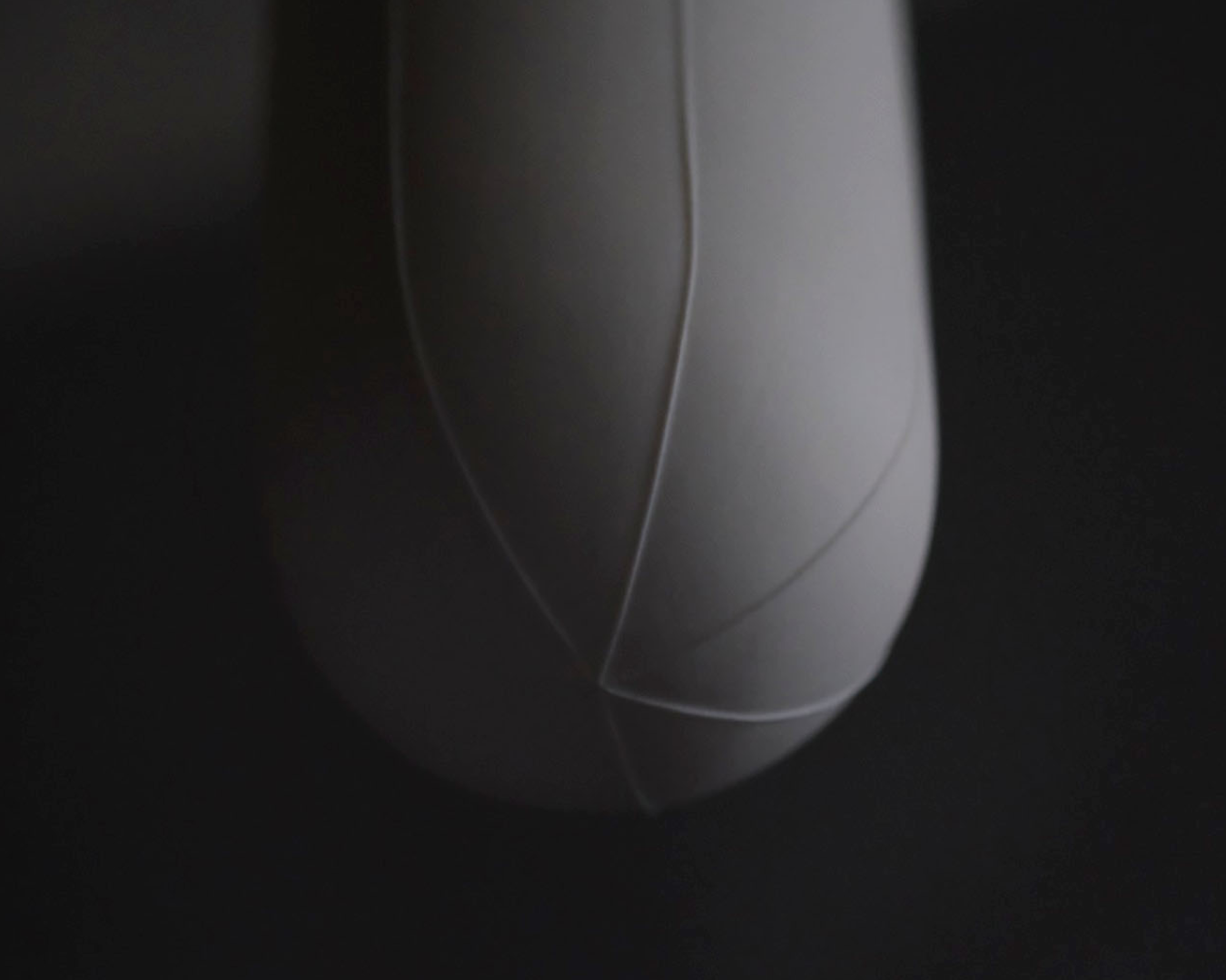 Porcelain Pendant - Capsule Slim S