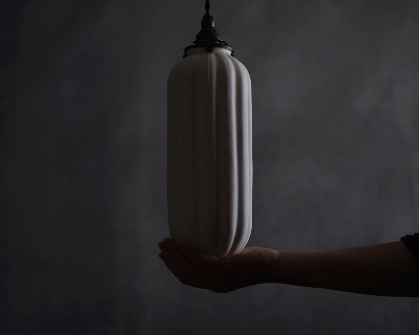 Porcelain Pendant - Draped Slim L