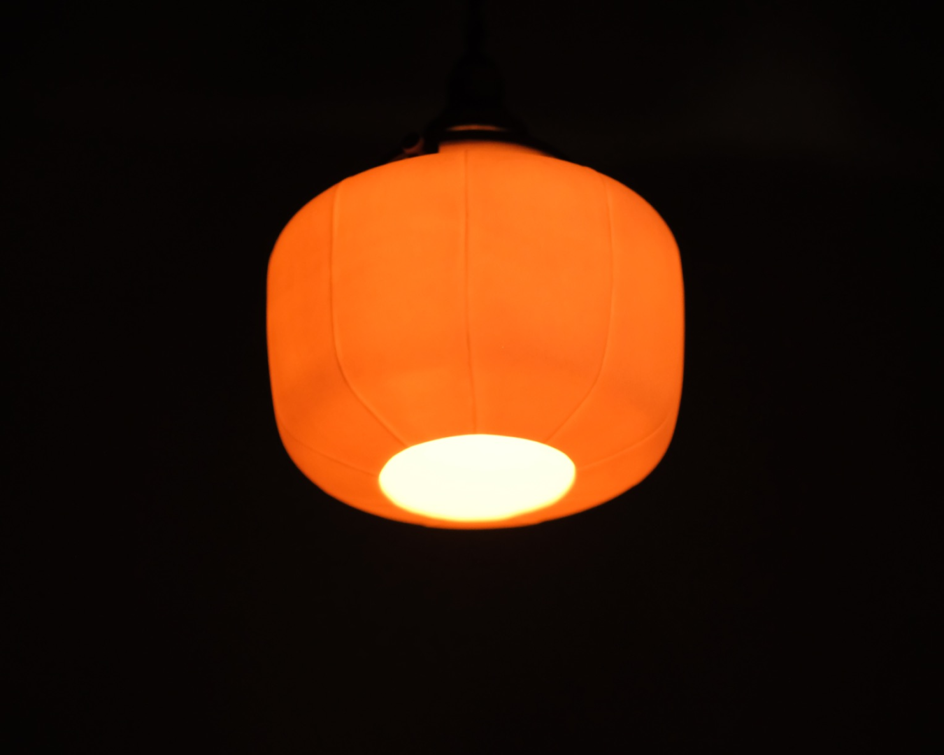 Porcelain Pendant - Orb S (Open)