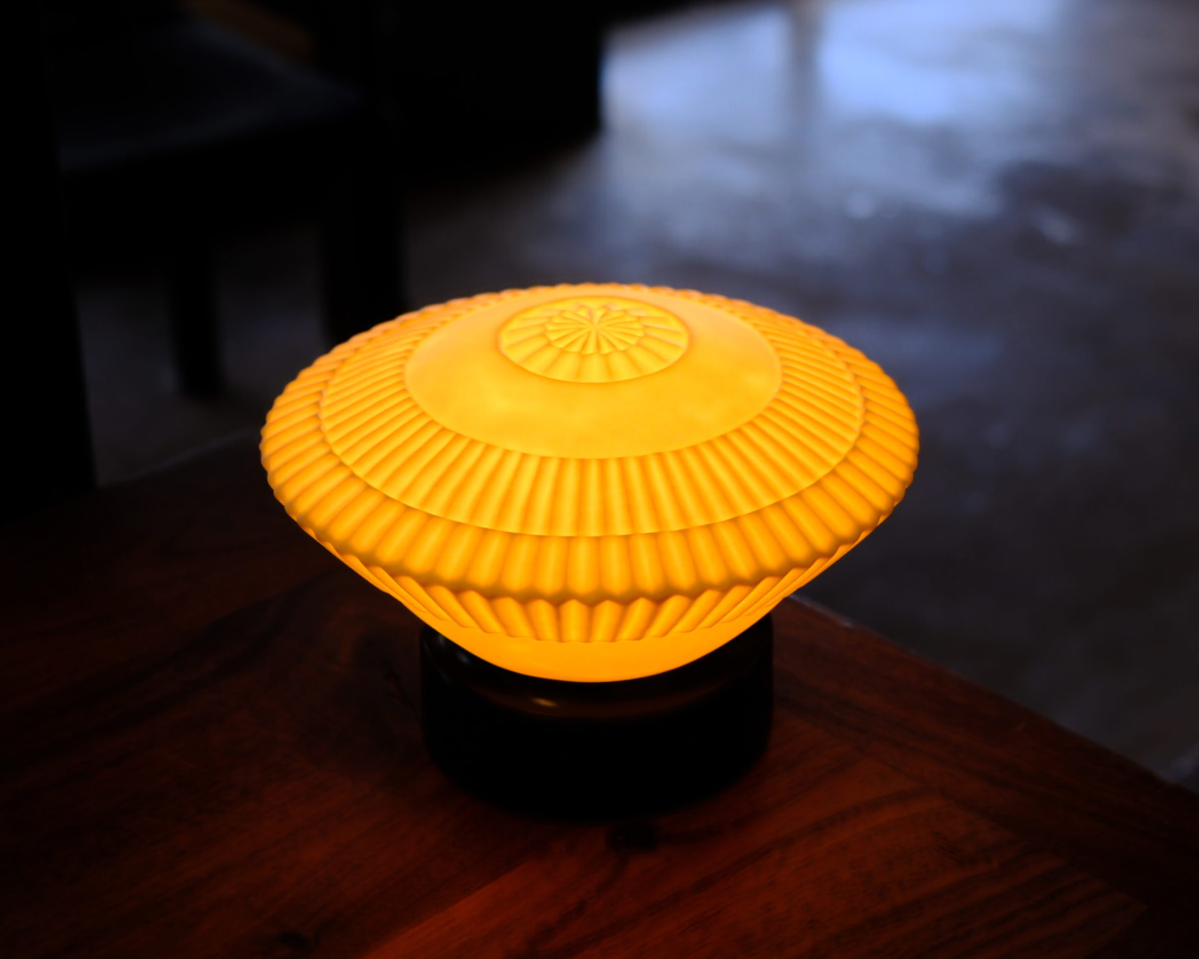 Porcelain Surface Lamp - Abacus