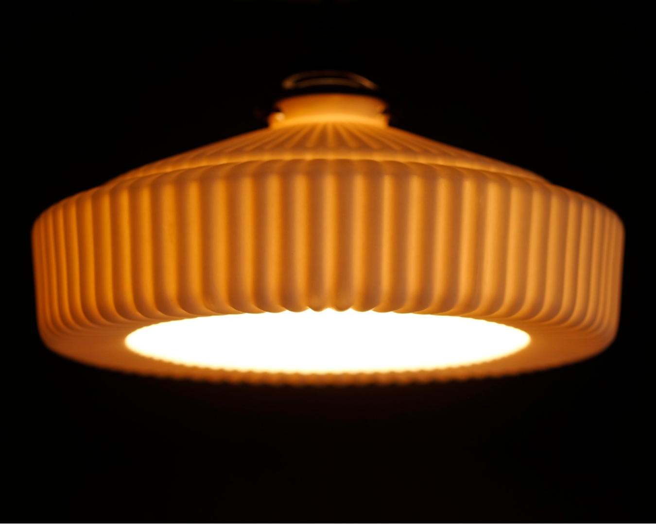 Porcelain Pendant - Wheel L (Open)