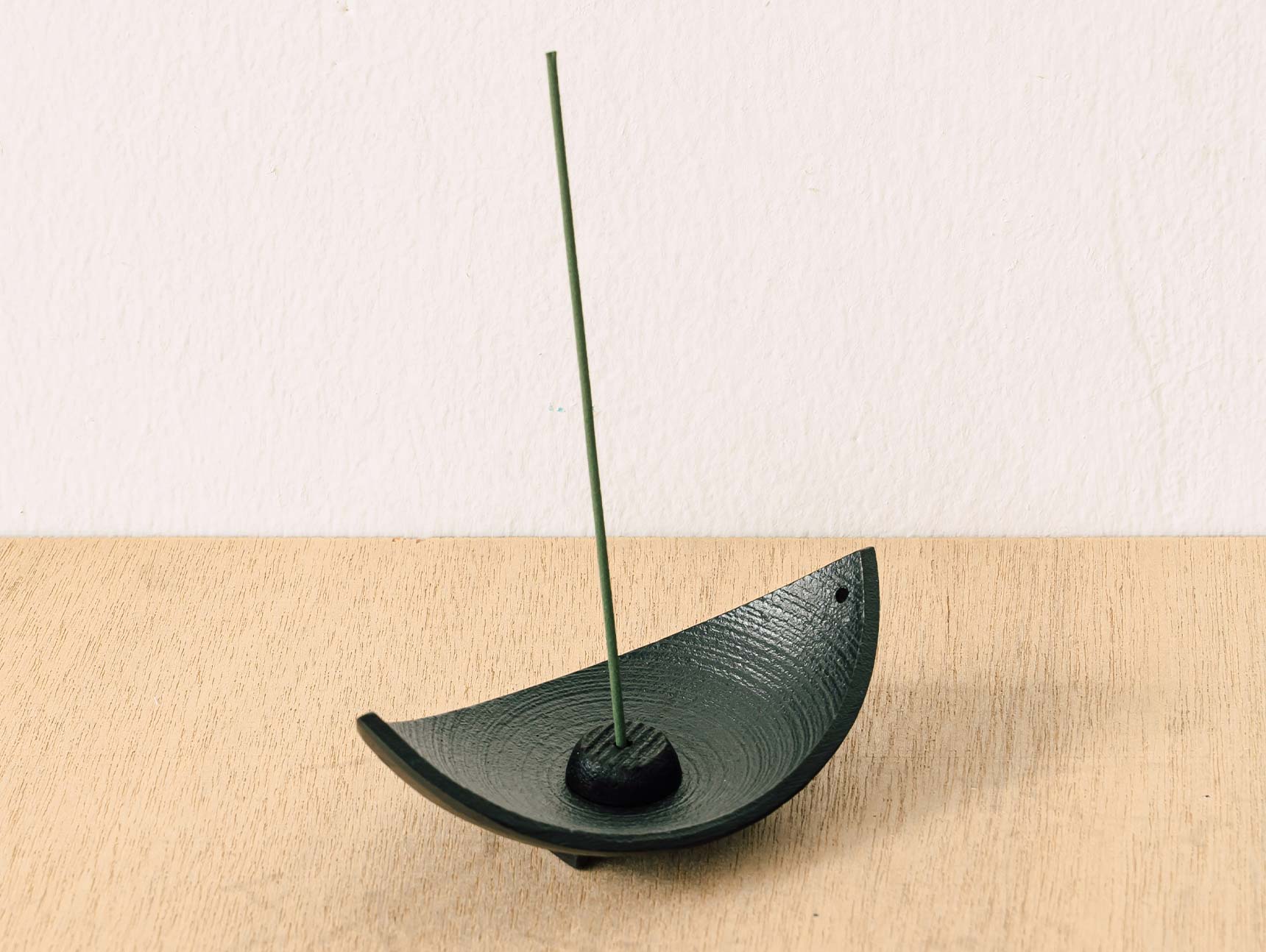 Nambu Tekki Incense Stand Sasafune S